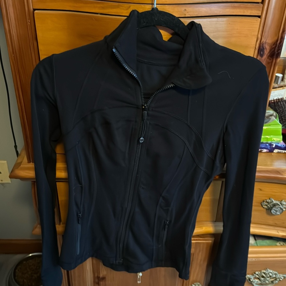 Lululemon black align jacket